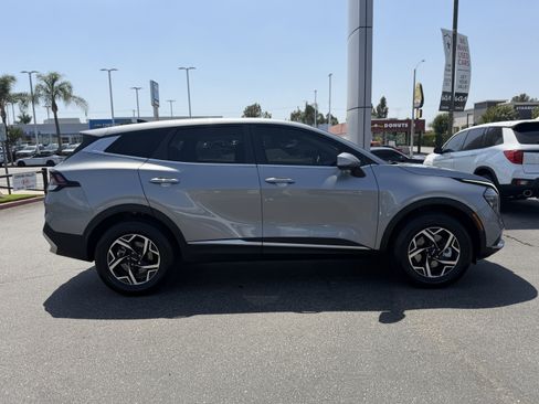Certified 2024 Kia Sportage LX AWD/4WD image 9