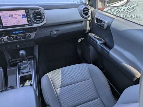 Used 2023 Toyota Tacoma SR5 w/ Technology Package AWD/4WD image 16