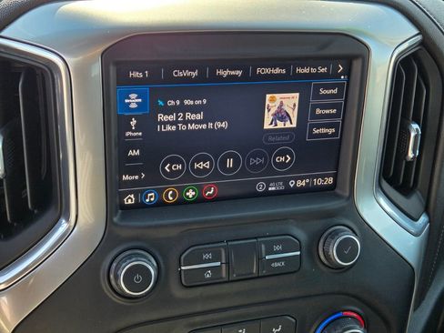 Used 2020 Chevrolet Silverado 2500 LTZ w/ LTZ Plus Package image 21