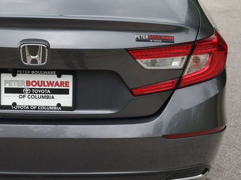 Used 2020 Honda Accord EX image 18