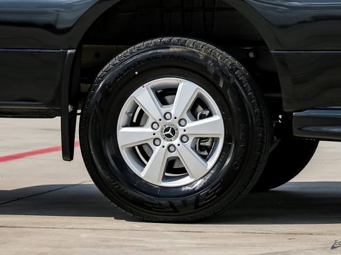 Used 2025 Mercedes-Benz Sprinter 2500 image 64