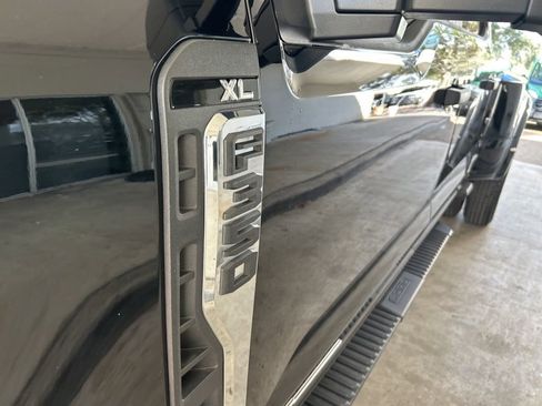 Used 2025 Ford F350 XL w/ XL Driver Assist Package image 13