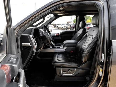 Used 2015 Ford F150 Platinum image 4