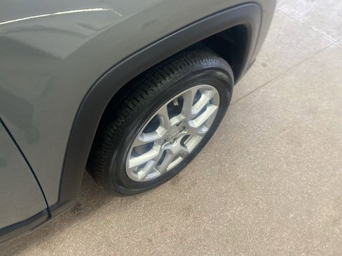 Certified 2023 Jeep Compass Latitude w/ Sun and Sound Group AWD/4WD image 21