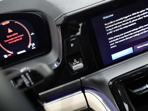 Certified 2026 Porsche Panamera RWD image 29