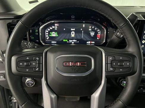 Certified 2025 GMC Sierra 1500 SLT AWD/4WD image 11