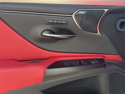 Used 2020 Lexus ES 350 F Sport image 11