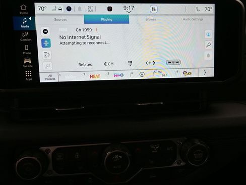 New 2026 Jeep Gladiator Mojave image 17