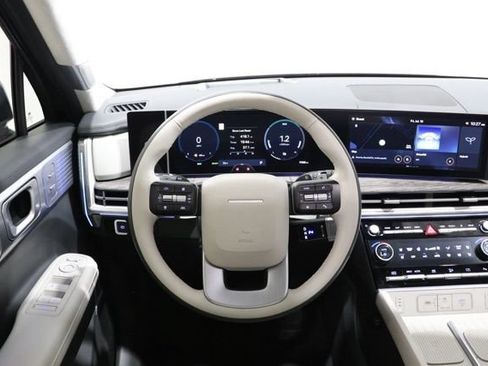 Used 2026 Hyundai Santa Fe Calligraphy AWD/4WD image 12