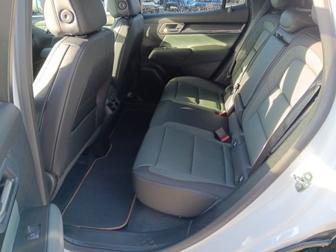 New 2026 GMC Terrain AT4 AWD/4WD image 13