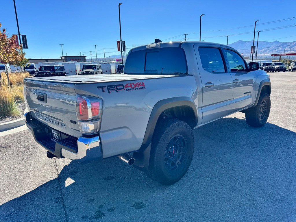 Used 2021 Toyota Tacoma TRD Off-Road AWD/4WD image 5