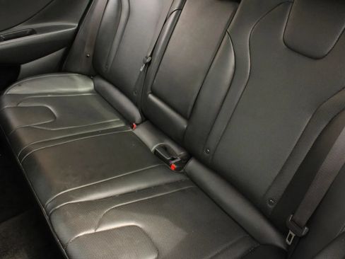 Used 2025 Hyundai Elantra Limited FWD image 15