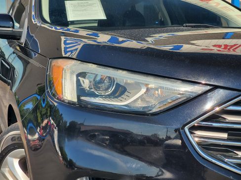 Used 2019 Ford Edge SEL w/ Equipment Group 201A FWD image 6