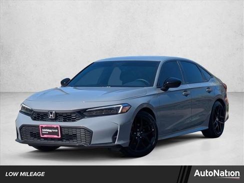 Used 2025 Honda Civic Sport image 1