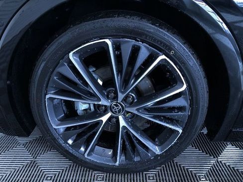 New 2026 Toyota Prius Limited image 7