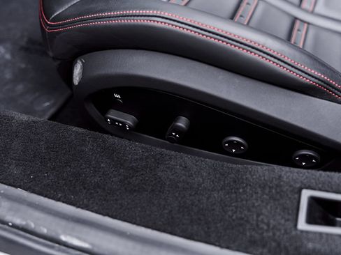Used 2022 Ferrari F8 Tributo RWD image 71