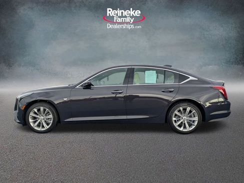 Used 2026 Cadillac CT5 Premium Luxury image 9