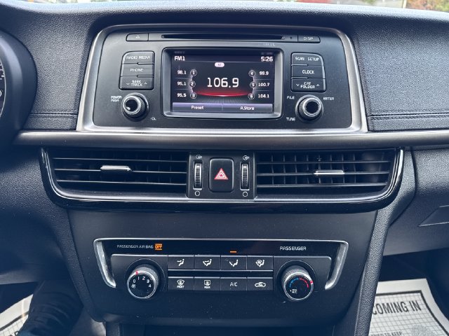 Used 2017 Kia Optima LX FWD image 21