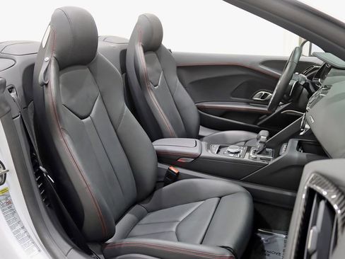 Used 2023 Audi R8 V10 performance RWD image 32