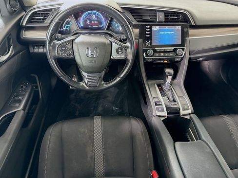 Used 2019 Honda Civic EX image 17