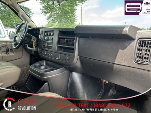 Used 2020 Chevrolet Express 2500 w/ Driver Convenience Package image 35