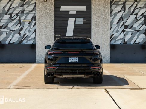 Used 2023 Lamborghini Urus S AWD/4WD image 13
