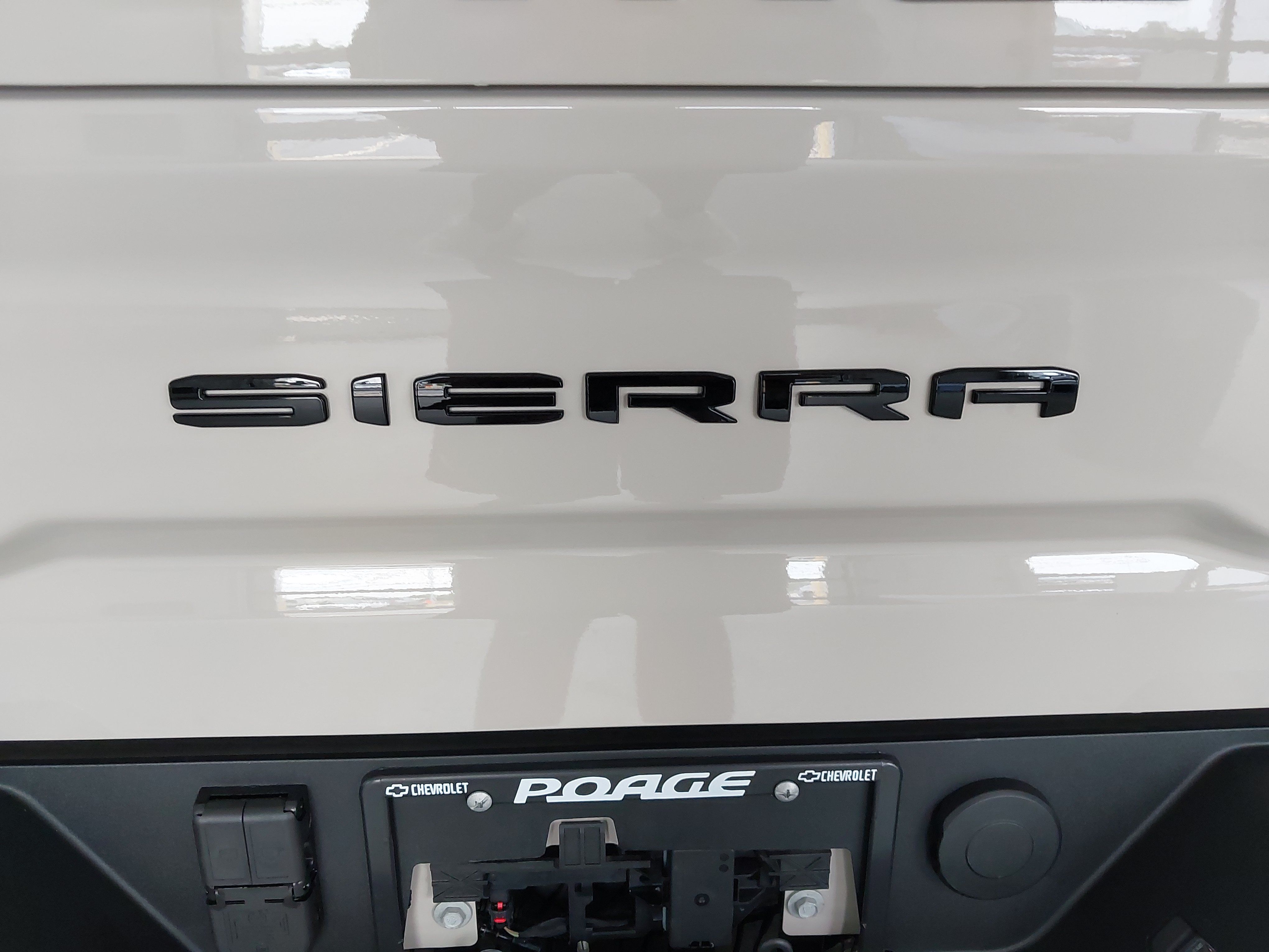 Used 2026 GMC Sierra 2500 AT4 w/ AT4 Premium Plus Package AWD/4WD image 32