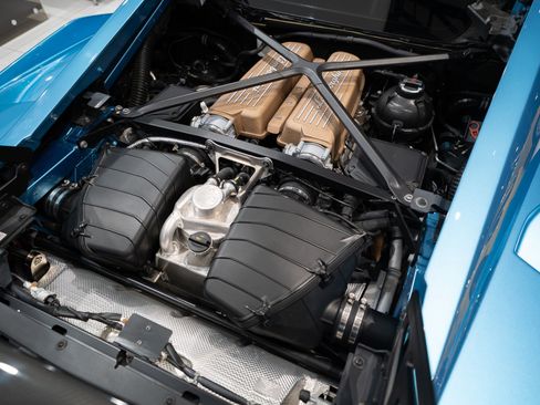 Used 2023 Lamborghini Huracan STO RWD image 58