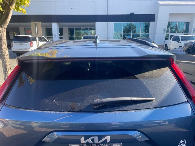 Used 2025 Kia Niro Wind w/ Wind Preserve Package FWD image 3