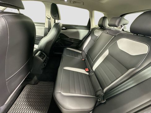 Certified 2023 Volkswagen Taos SEL image 26