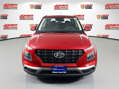 Certified 2026 Hyundai Venue SE image 11
