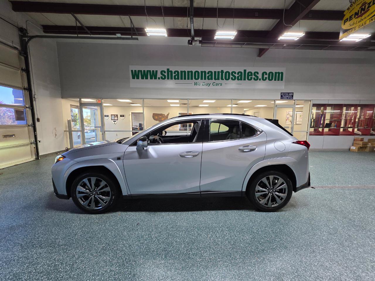 Used 2024 Lexus UX 250h F Sport FWD image 11
