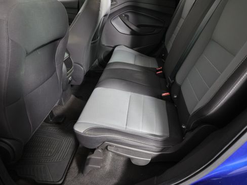 Used 2019 Ford Escape S image 16