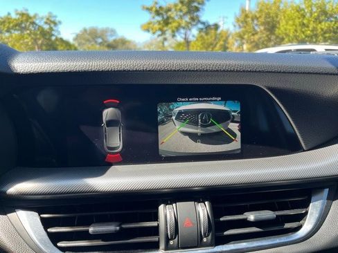 Used 2018 Alfa Romeo Stelvio Sport w/ Quick Order Package 22J Sport image 8