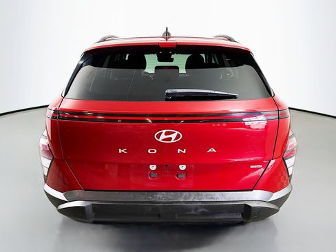 Certified 2025 Hyundai Kona SEL AWD/4WD image 6