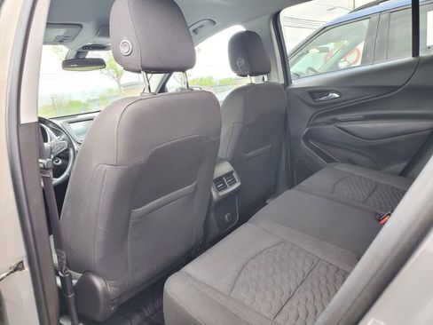 Used 2018 Chevrolet Equinox LT FWD image 10