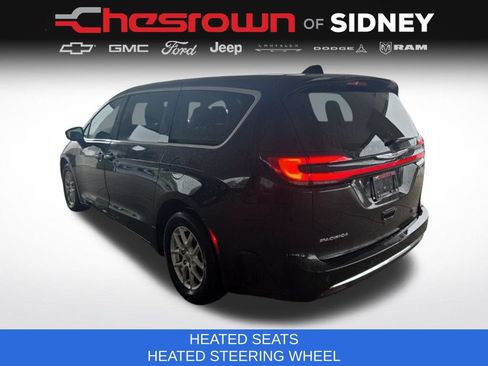 Used 2025 Chrysler Pacifica Select FWD image 7