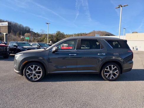 Used 2020 Hyundai Palisade SEL image 3