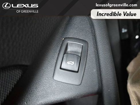 Used 2021 BMW 530i image 14