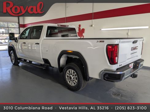 Used 2025 GMC Sierra 2500 Pro image 2