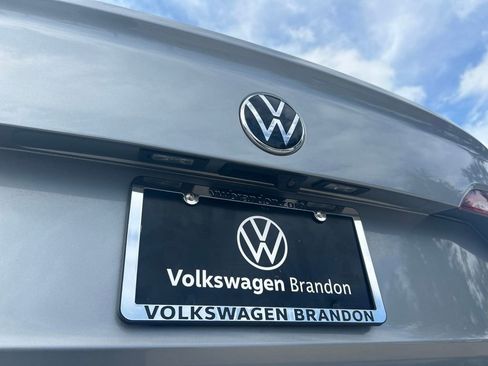 Used 2023 Volkswagen Jetta SE image 42