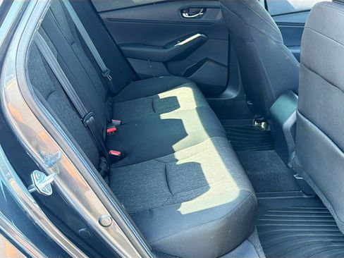 Used 2024 Honda Accord EX image 26
