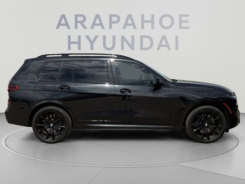 Used 2023 BMW X7 xDrive40i w/ M Sport Package AWD/4WD image 6