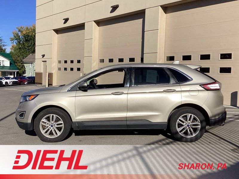 Used 2017 Ford Edge SEL w/ Equipment Group 201A AWD/4WD image 4