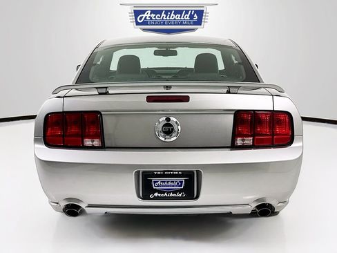 Used 2008 Ford Mustang GT RWD image 6