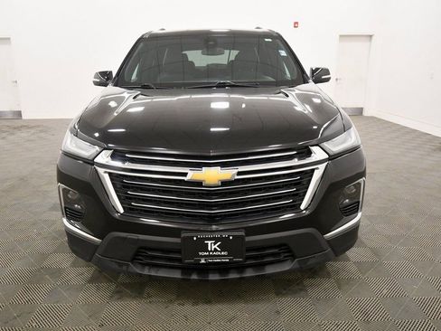 Used 2023 Chevrolet Traverse LT image 11