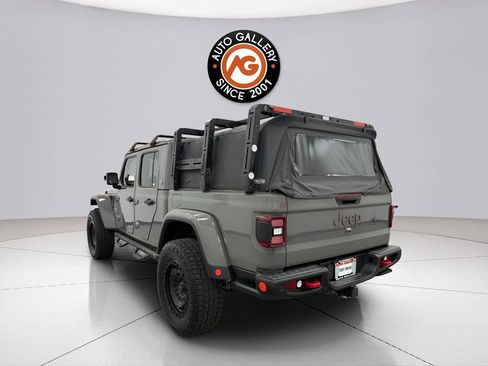 Used 2020 Jeep Gladiator Rubicon AWD/4WD image 5