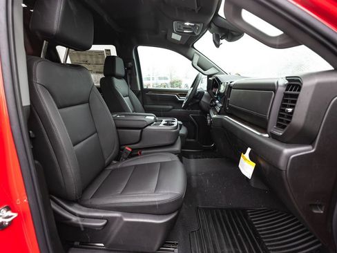 New 2026 Chevrolet Silverado 1500 LT w/ Leather Package image 18