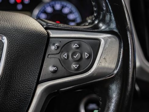 Used 2020 GMC Terrain SLE w/ Driver Convenience Package FWD image 18