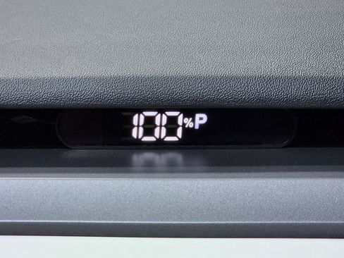 Used 2022 Tesla Model 3 Long Range image 42